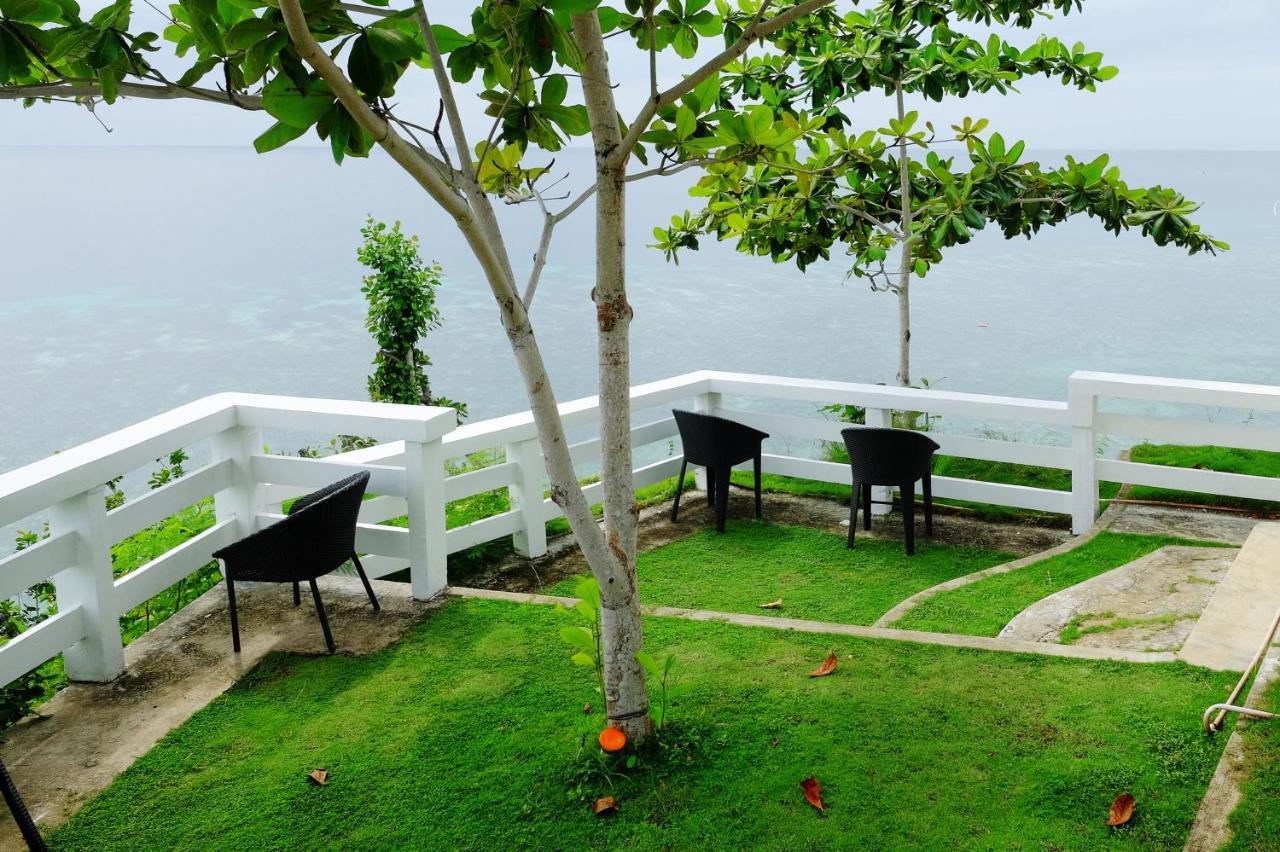 Cliffside Resort Panglao Bagian luar foto