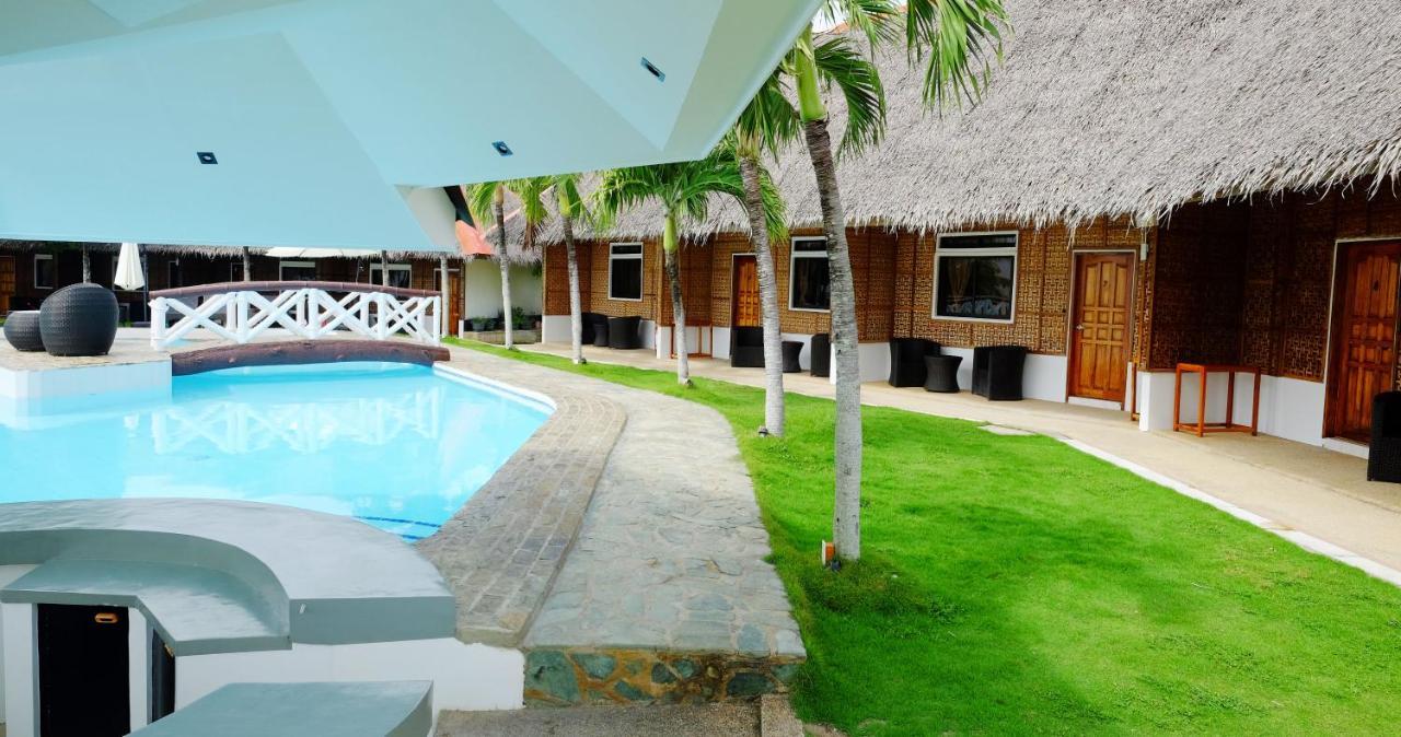 Cliffside Resort Panglao Bagian luar foto